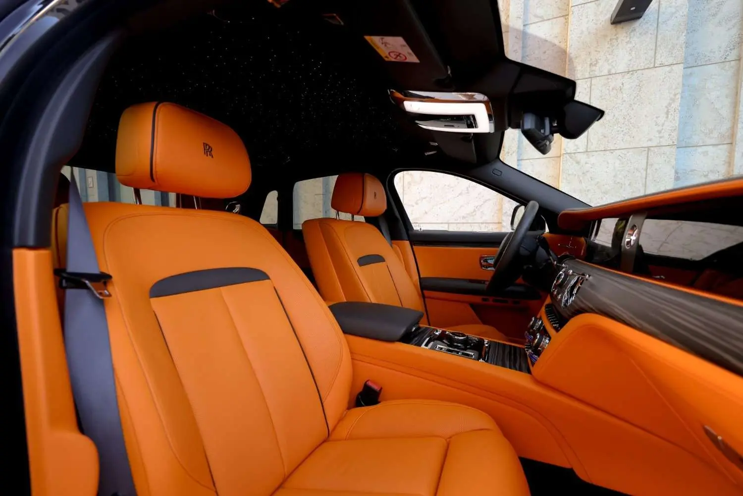 Rolls Royce Ghost Black 2023 394A1236 1920x1281 1 2