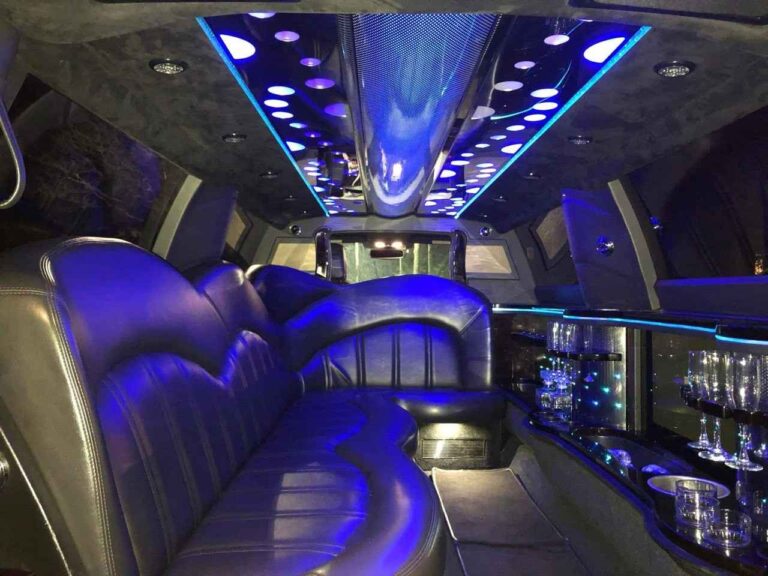 Lincoln MKT Executive Stretch limo interior with combination of white and blue lights